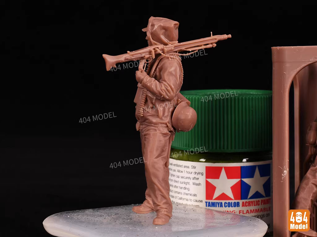 德404 MODEL 1/35 德國山地步兵Mg42機槍手3D打印兵人